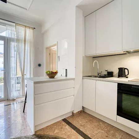 Design Jamar By Interhome Lovran