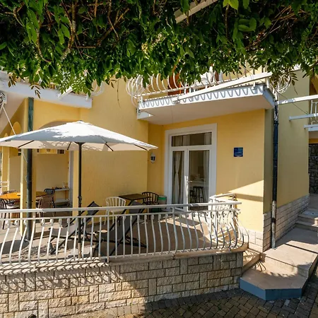 דירה Design Jamar By Interhome לובראן