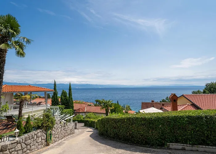 Design Jamar By Interhome Lovran